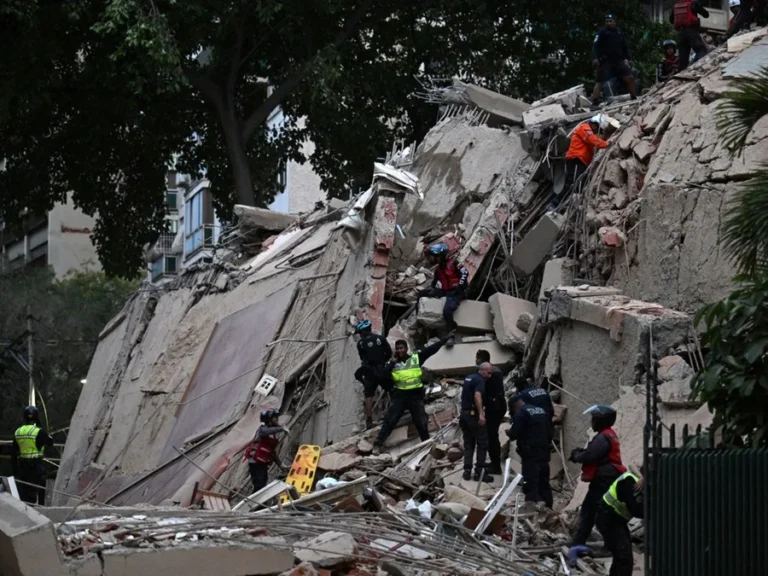 AFP__20260624__B88K6XX__v1__MidRes__VenezuelaEarthquake (1)