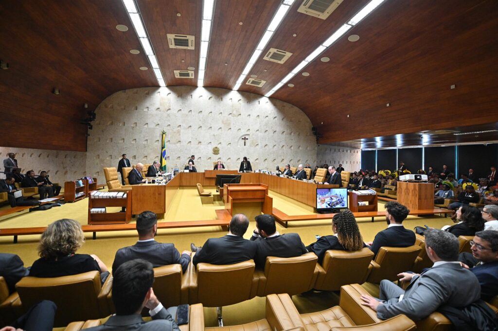 Plenário do Supremo Tribunal Federal durante sessão.