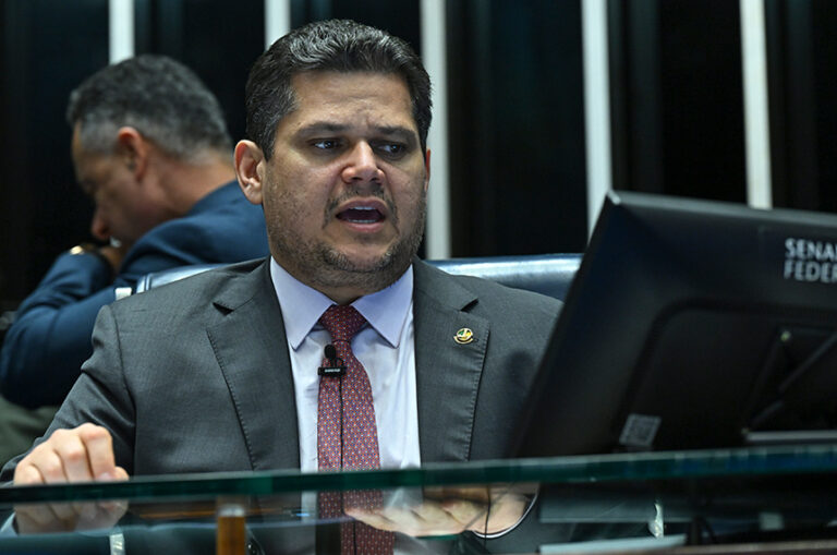 Davi Alcolumbre no Senado