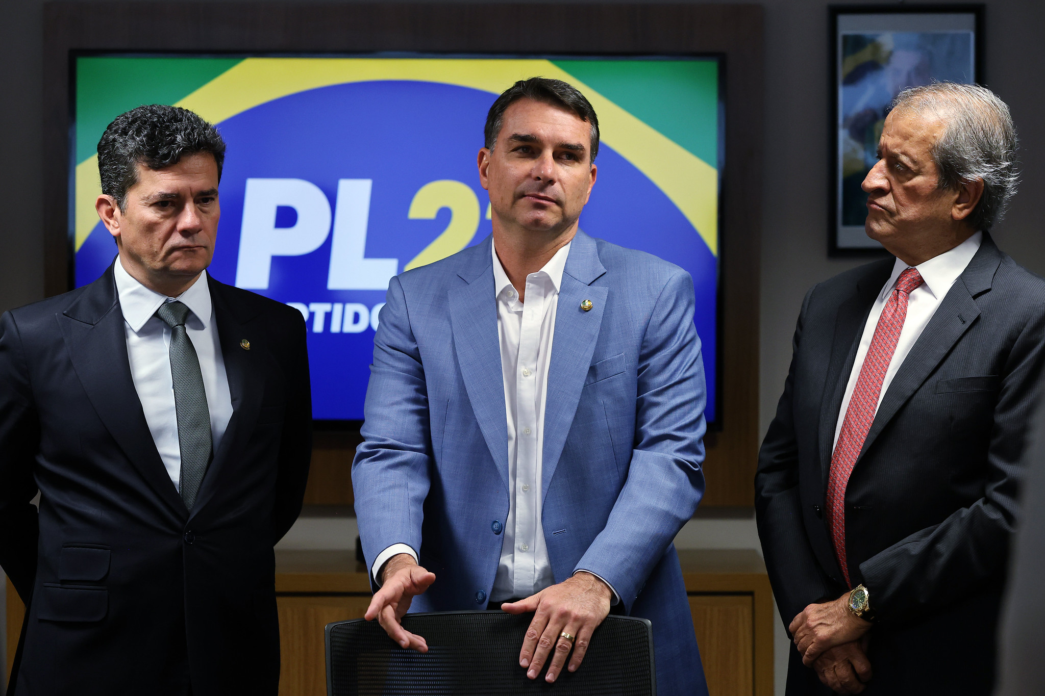 Moro chama decisão de Moraes de absurdo ilegal