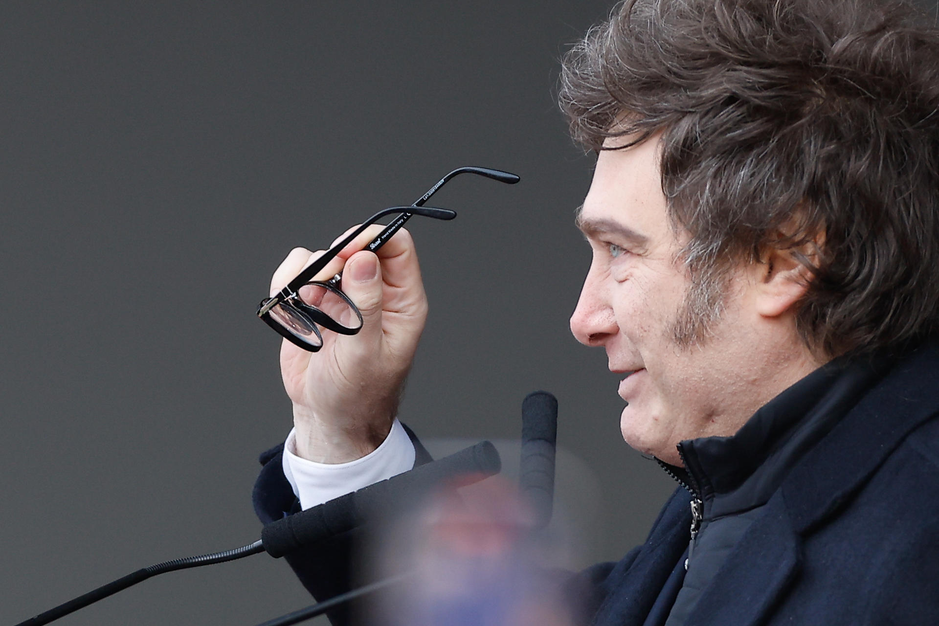 Javier Milei participa de evento na Bolsa de Valores de Buenos Aires.