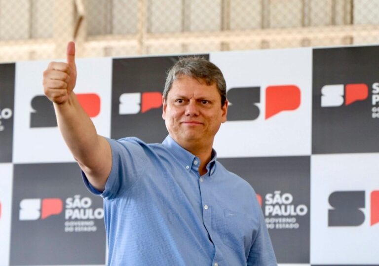 Tarcísio dispara e chega a 50% na disputa pelo governo de SP