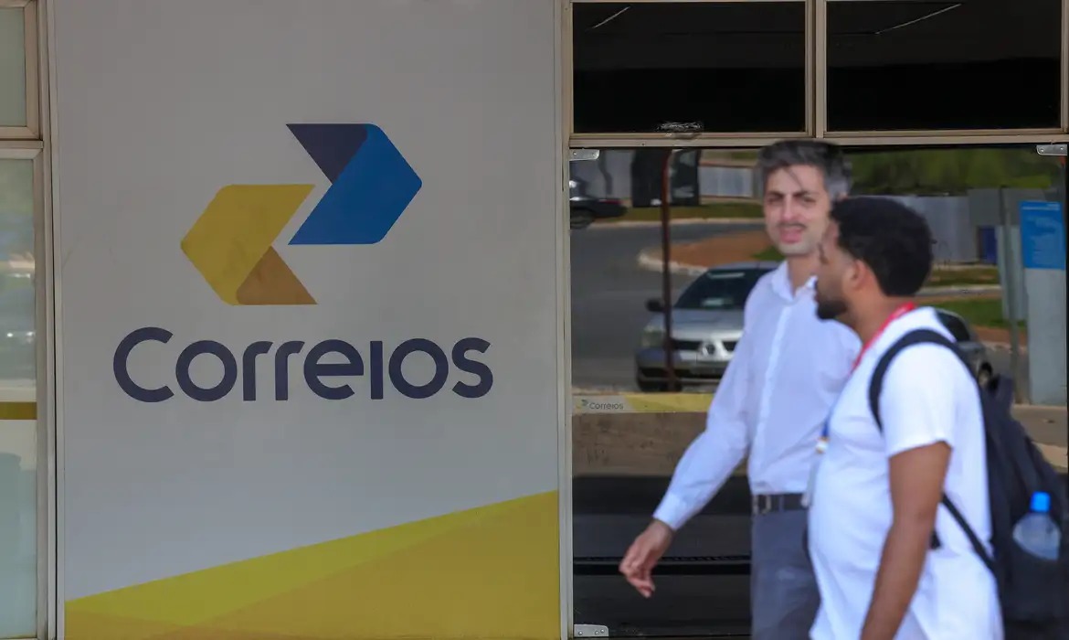 04-correios