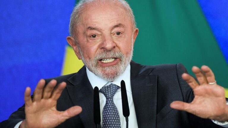 o-presidente-lula-em-evento-no-planalto-1791909828170_v2_900x506